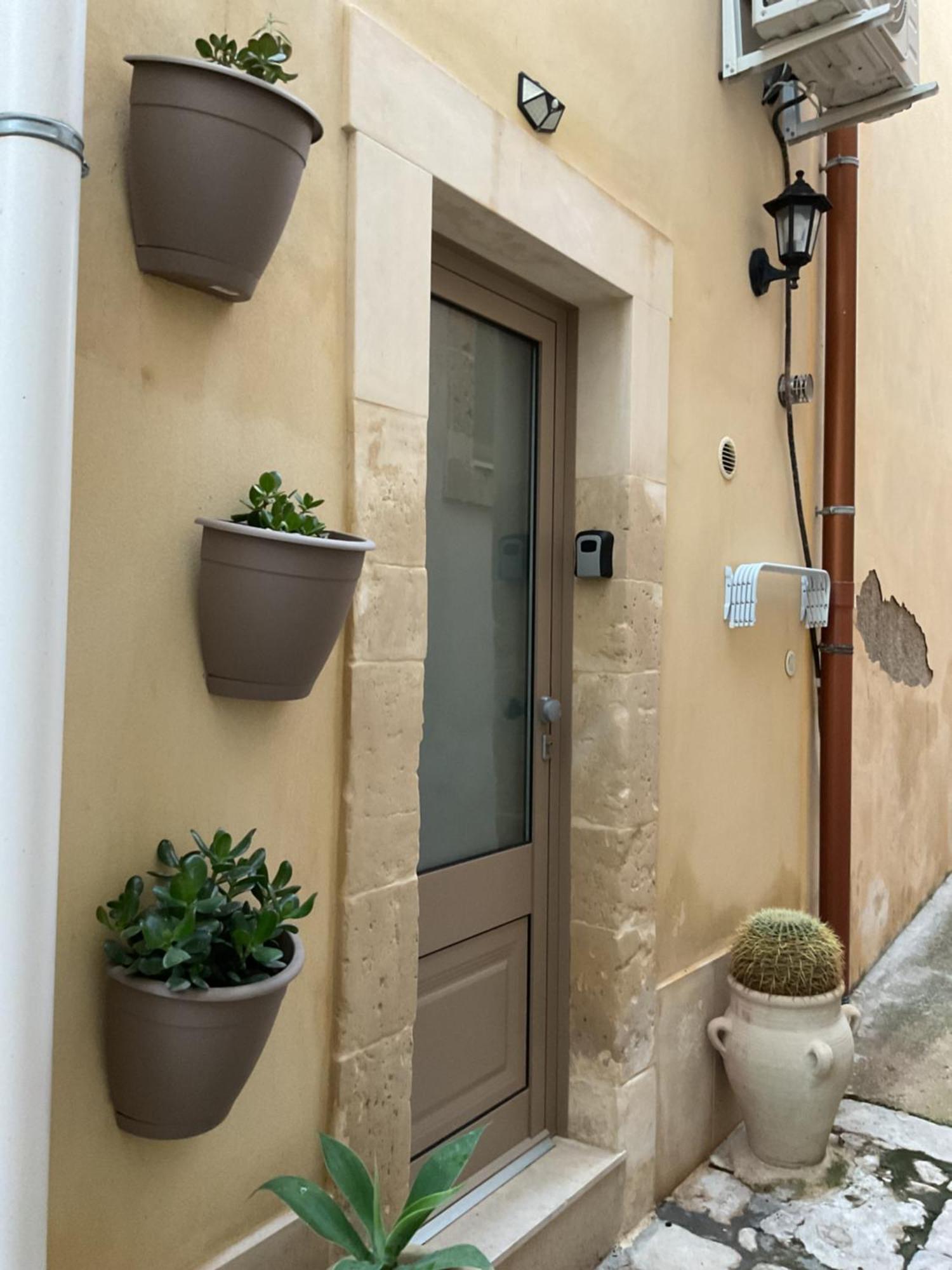 Rossaroll Holiday Houses Noto Kültér fotó